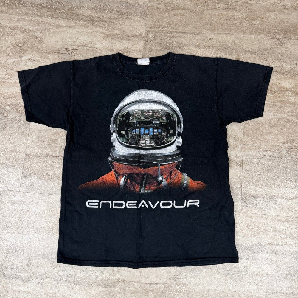 Gildan Kids Medium Space Shuttle Endeavour‎ Graphic T-Shirt